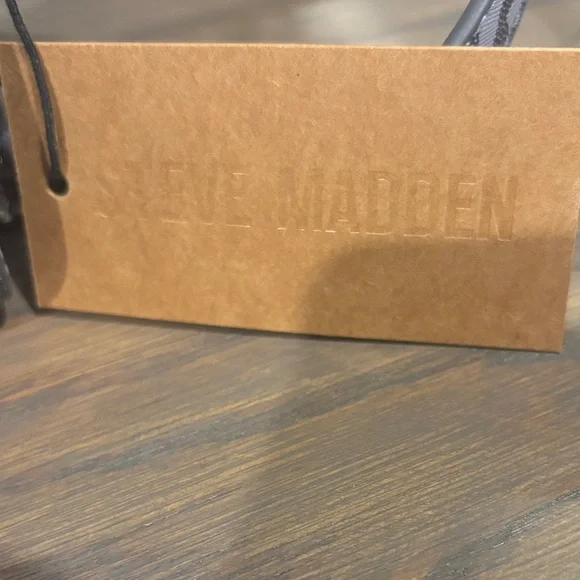 Steve Madden Blue Gray Logo Belt Bag/NEW - Picture 2 of 5